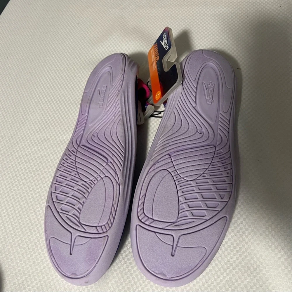 NEW SPEEDO surf strider junior water shoes